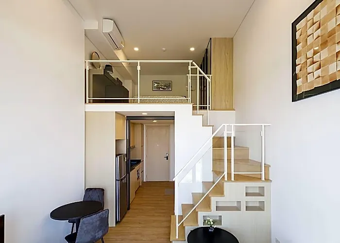 Loft Premium / Near Jodd Night Market / 500 / 500mbps Wi-fi / Twin Bed