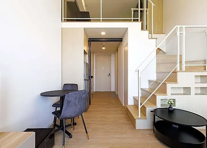 Loft Premium / Near Jodd Night Market / 500 / 500mbps Wi-fi / Twin Bed バンコク都