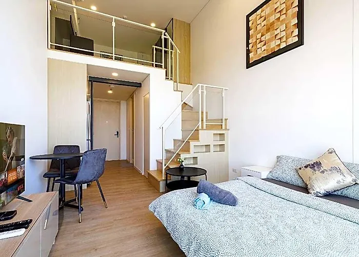 Loft Premium / Near Jodd Night Market / 500 / 500mbps Wi-fi / Twin Bed バンコク都