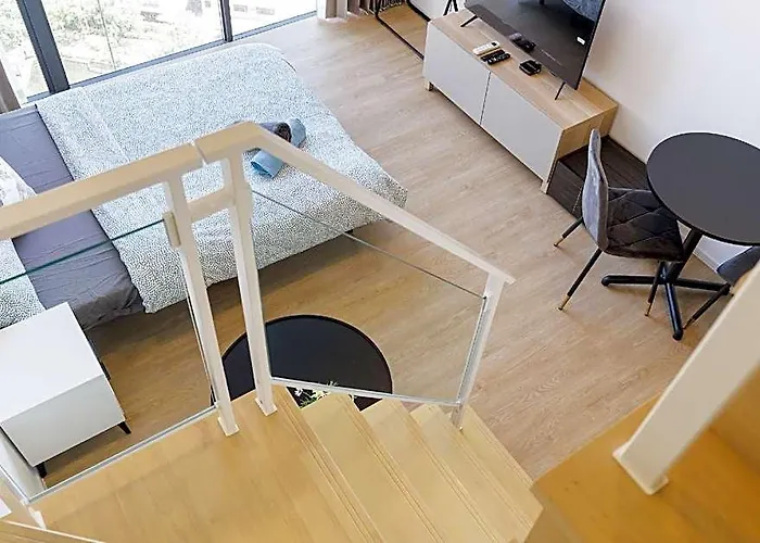 Loft Premium / Near Jodd Night Market / 500 / 500mbps Wi-fi / Twin Bed ホテル 2*