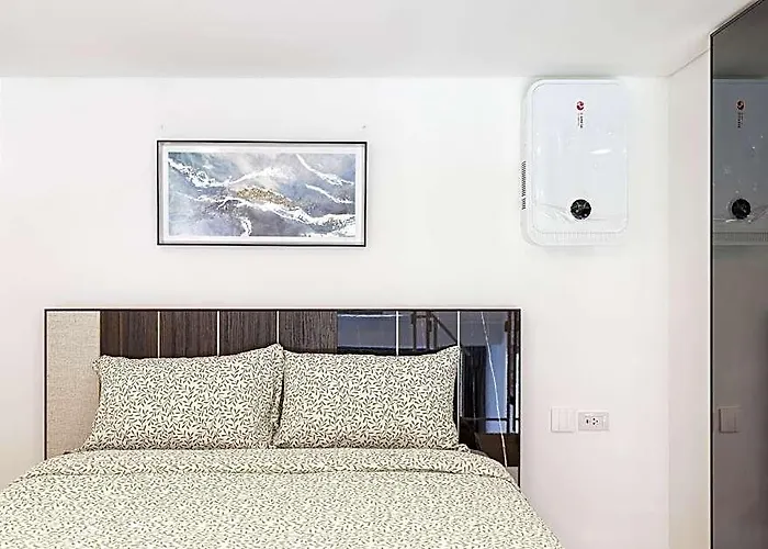 ホテル Loft Premium / Near Jodd Night Market / 500 / 500mbps Wi-fi / Twin Bed 2*
