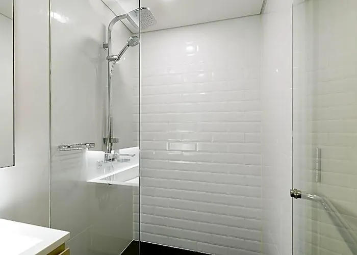 Loft Premium / Near Jodd Night Market / 500 / 500mbps Wi-fi / Twin Bed ホテル 2*